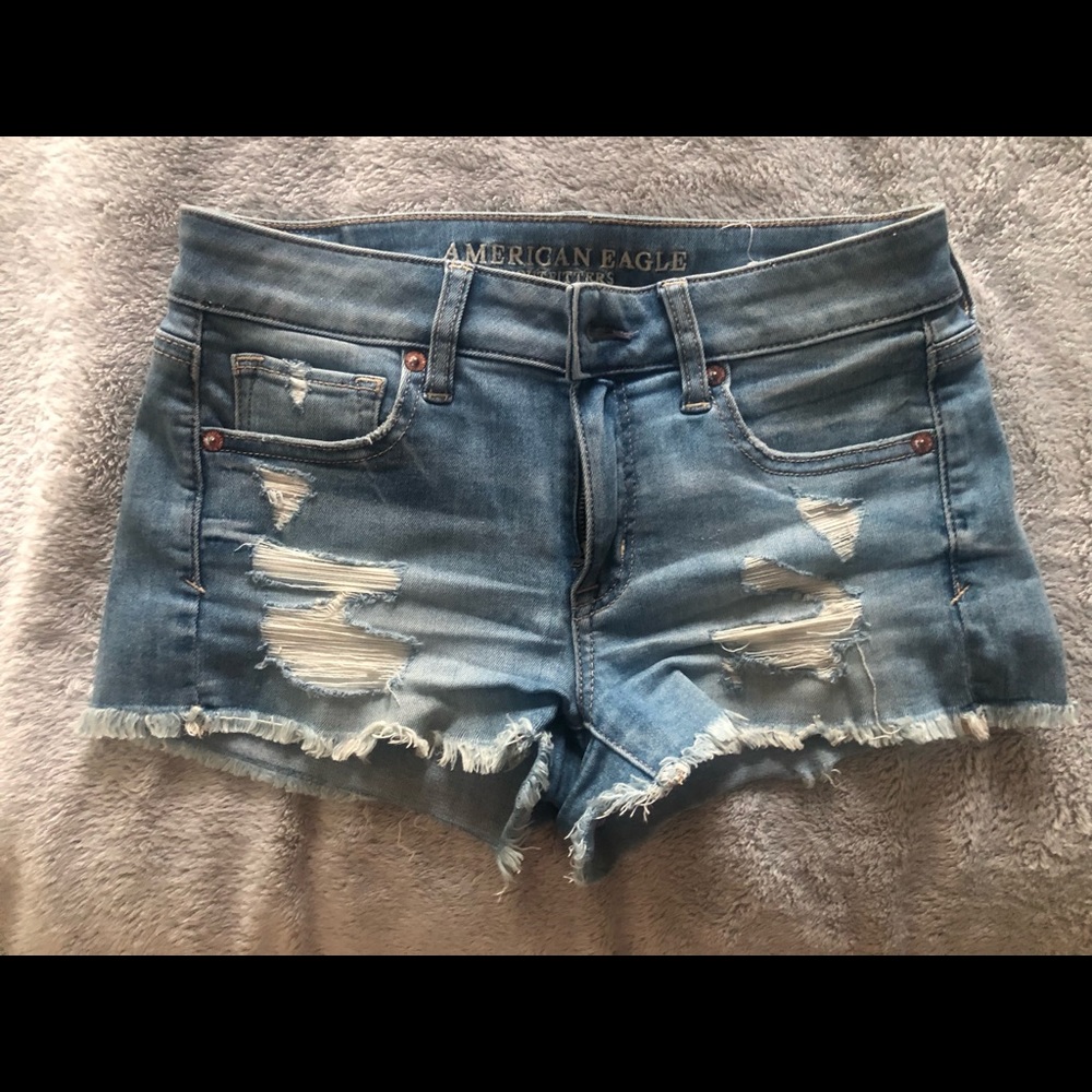 American Eagle Short Shorts